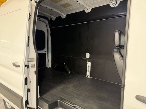 Used 2023 Ford Transit 250 148 High Roof w/ Load Area Protection Package RWD image 12