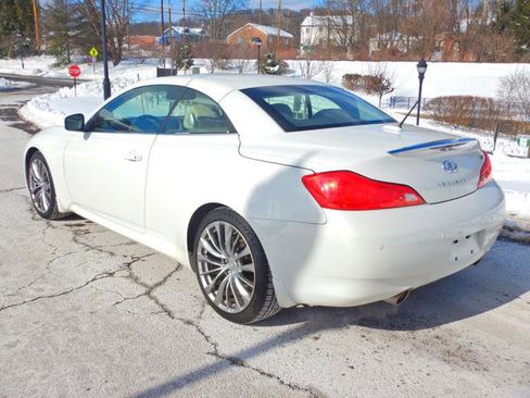 Used 2013 INFINITI G37 Base w/ Premium Pkg image 6