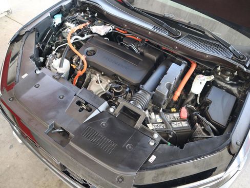 Used 2024 Honda CR-V Sport Touring image 34