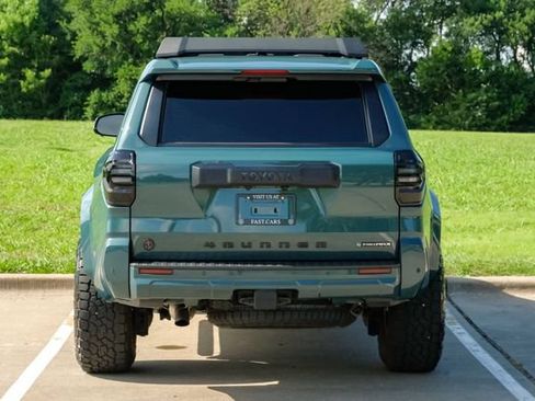 Used 2025 Toyota 4Runner Trailhunter AWD/4WD image 14