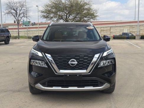 Used 2023 Nissan Rogue Platinum image 8