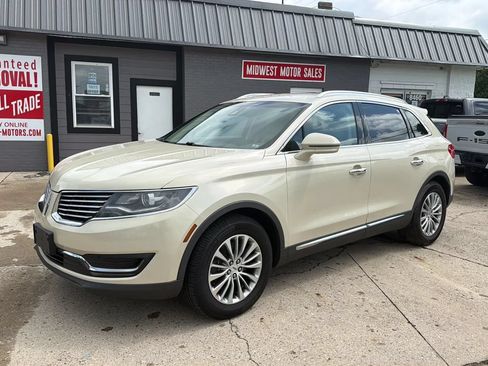 Used 2016 Lincoln MKX Select w/ Select Plus Package AWD/4WD image 1