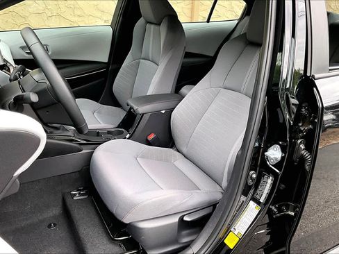 Certified 2025 Toyota Corolla FX w/ Convenience Package FWD image 8