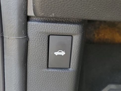 Used 2024 Honda Accord Sport image 12