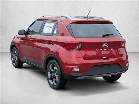 New 2025 Hyundai Venue SEL image 9