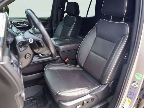 Used 2023 Chevrolet Tahoe Premier RWD image 10