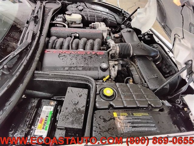 Used 2002 Chevrolet Corvette Coupe w/ Preferred Equipment Group2 RWD image 9