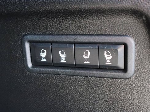 Used 2024 Jeep Wagoneer L Series II w/ Flexible Seating Group AWD/4WD image 65