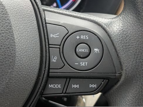 Used 2023 Toyota RAV4 LE image 23