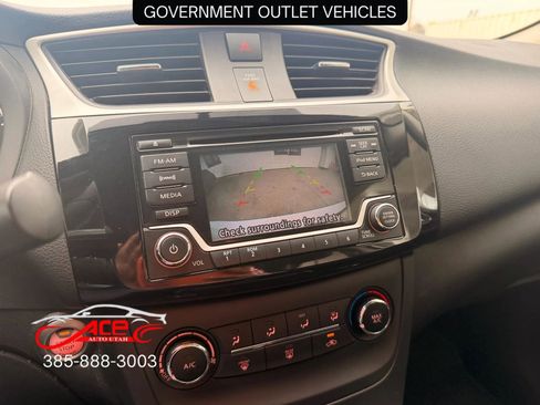 Used 2017 Nissan Sentra SV image 14