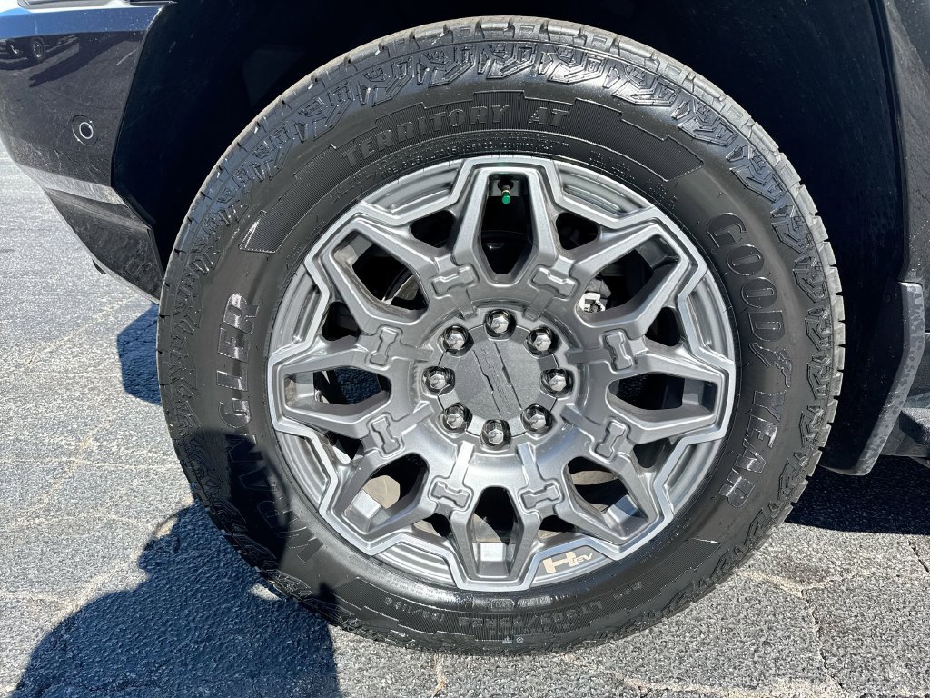 Used 2025 GMC Hummer EV 3X AWD/4WD image 12