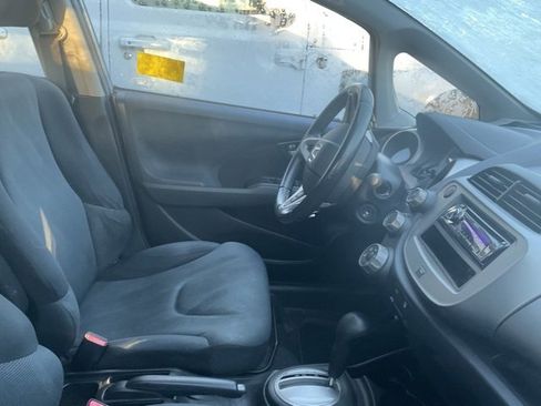 Used 2009 Honda Fit Sport image 4