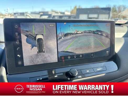 New 2026 Nissan Rogue Platinum image 33