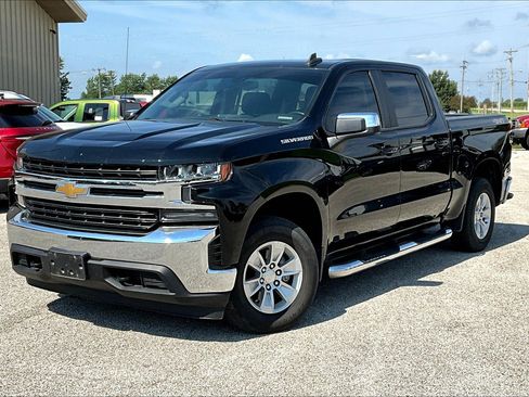 Used 2020 Chevrolet Silverado 1500 LT w/ Convenience Package image 8