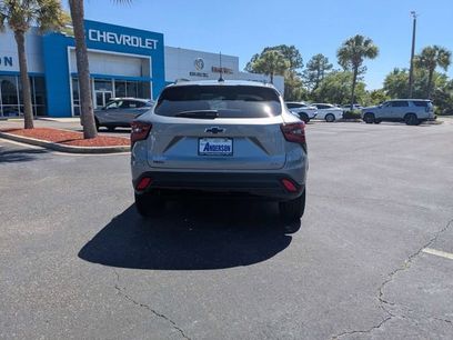 New 2026 Chevrolet Trax RS w/ Sunroof Package