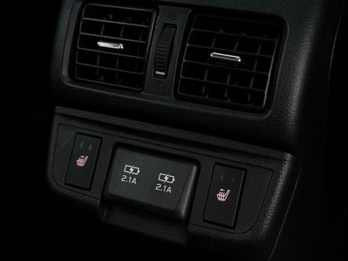 Used 2019 Subaru Outback 2.5i Limited w/ Popular Package #2 image 28