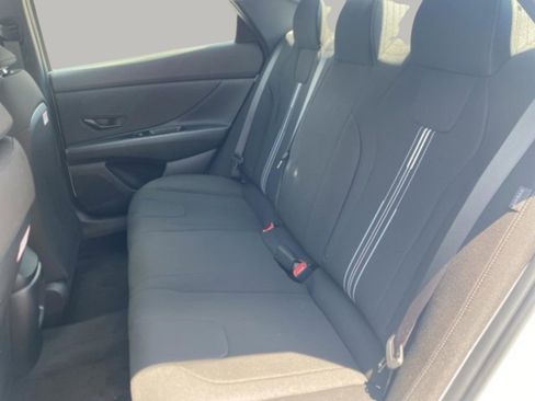 New 2025 Hyundai Elantra Sport FWD image 33