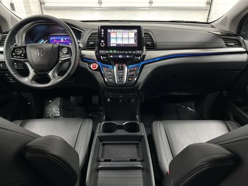 Used 2023 Honda Odyssey Touring image 24