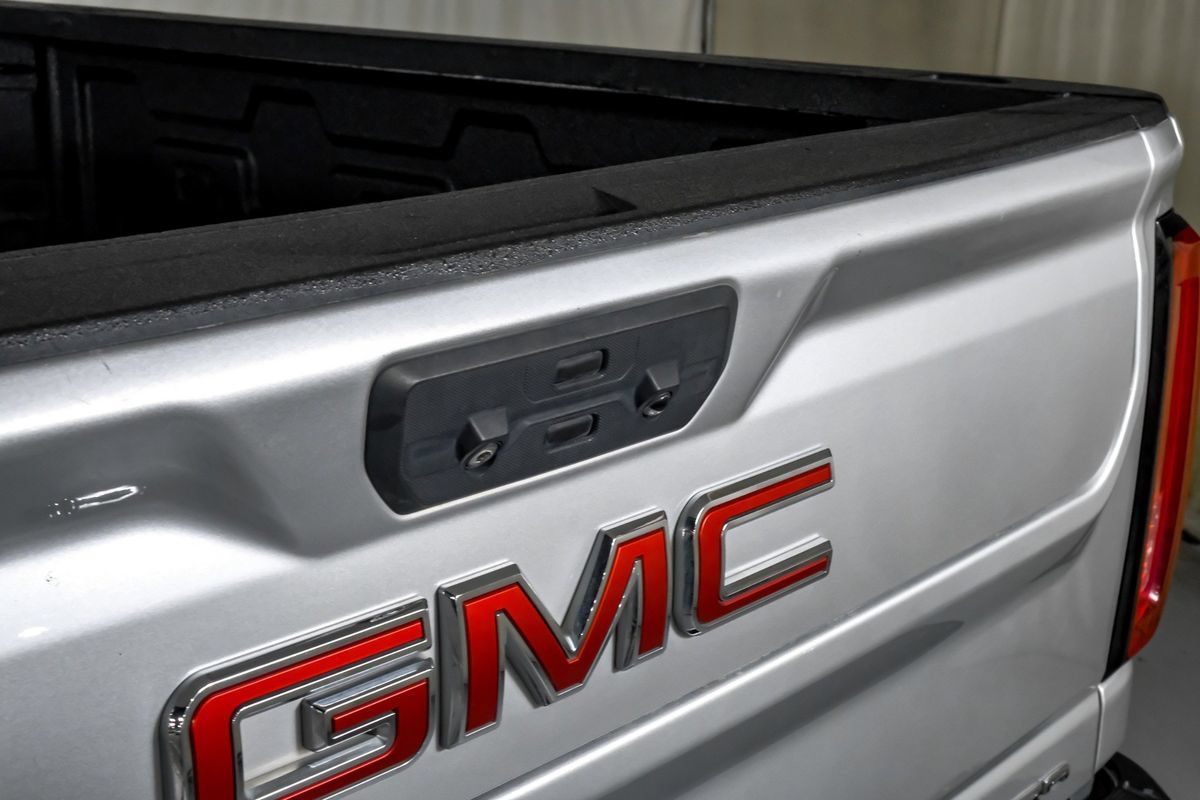 Used 2021 GMC Sierra 2500 Denali w/ Denali Ultimate Package AWD/4WD image 46