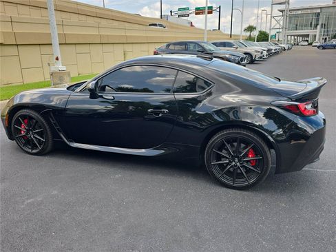 Used 2025 Toyota GR86 Premium w/ Performance Package RWD image 4
