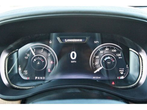 Used 2024 RAM 3500 Limited w/ Towing Technology Group AWD/4WD image 15