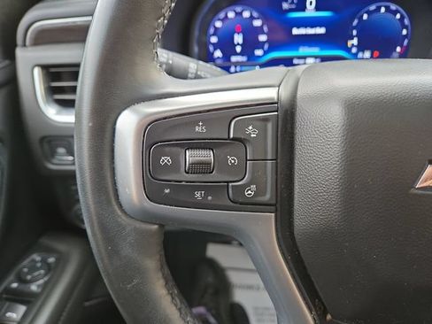 Used 2024 Chevrolet Suburban LT w/ LT Signature Package AWD/4WD image 18