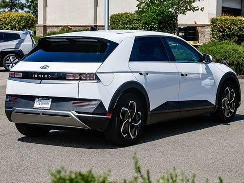 Certified 2024 Hyundai Ioniq 5 SEL RWD image 5