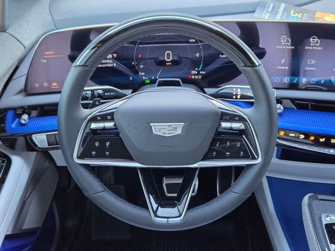 New 2026 Cadillac Optiq Sport 1 image 15