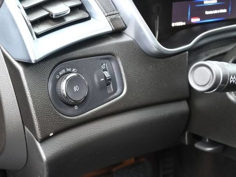Used 2015 Cadillac SRX Performance w/ Driver Awareness Package FWD image 21