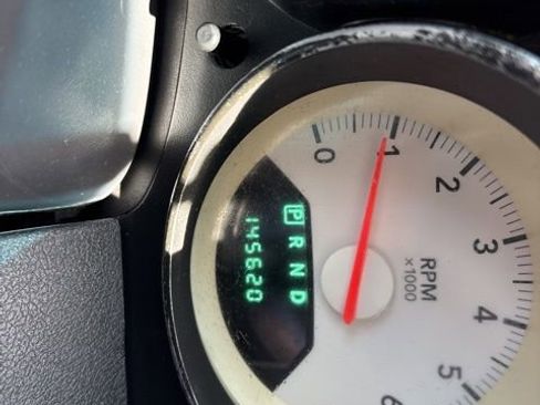 Used 2009 Dodge Caliber SXT FWD image 27