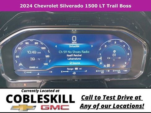 Used 2024 Chevrolet Silverado 1500 LT Trail Boss w/ Convenience Package II AWD/4WD image 17