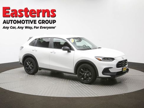 Used 2023 Honda HR-V Sport image 47