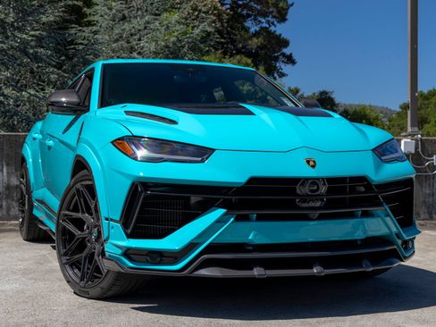 Used 2024 Lamborghini Urus S AWD/4WD image 9