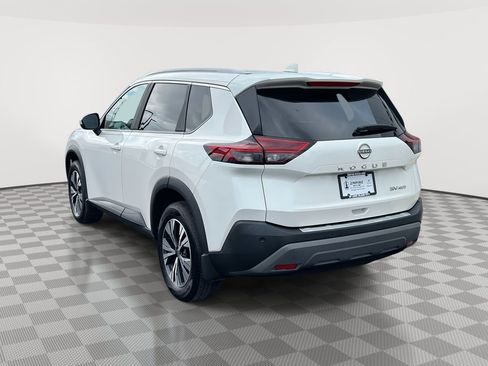 Used 2023 Nissan Rogue SV w/ SV Premium B Package AWD/4WD image 6