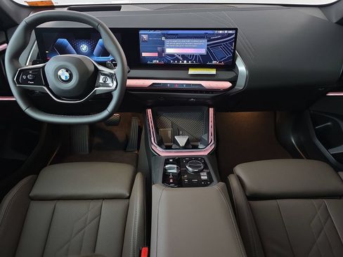 Used 2026 BMW X3 xDrive30i w/ Premium Package AWD/4WD image 9