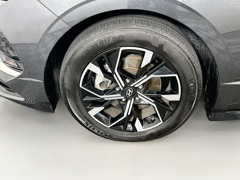 Used 2025 Hyundai Sonata SEL image 11