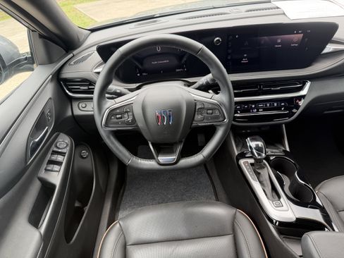 Used 2024 Buick Envista Avenir FWD image 14