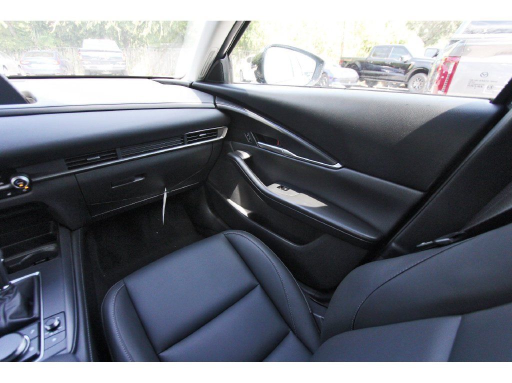 New 2026 MAZDA CX-30 AWD 2.5 S w/ Select Sport Pkg image 8