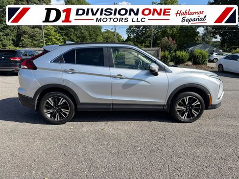Used 2025 Mitsubishi Eclipse Cross SE AWD/4WD image 6