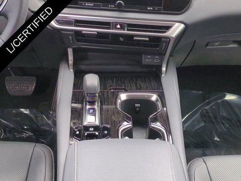 Certified 2025 Lexus RX 350 FWD w/ Technology Package image 18
