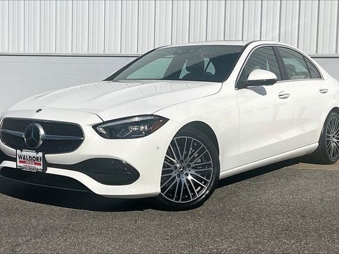 Used 2023 Mercedes-Benz C 300 4MATIC Sedan w/ Exclusive Trim Package image 2