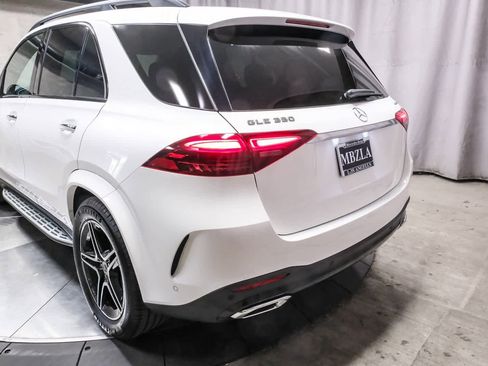 Used 2025 Mercedes-Benz GLE 350 4MATIC image 8