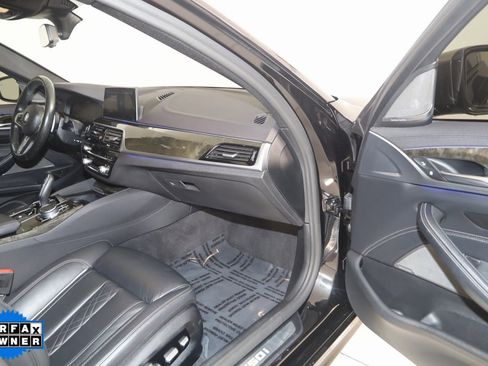 Used 2020 BMW M550i xDrive M550i xDrive w/ Premium Package image 48