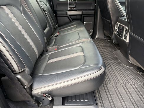 Used 2021 Ford F250 Platinum image 17