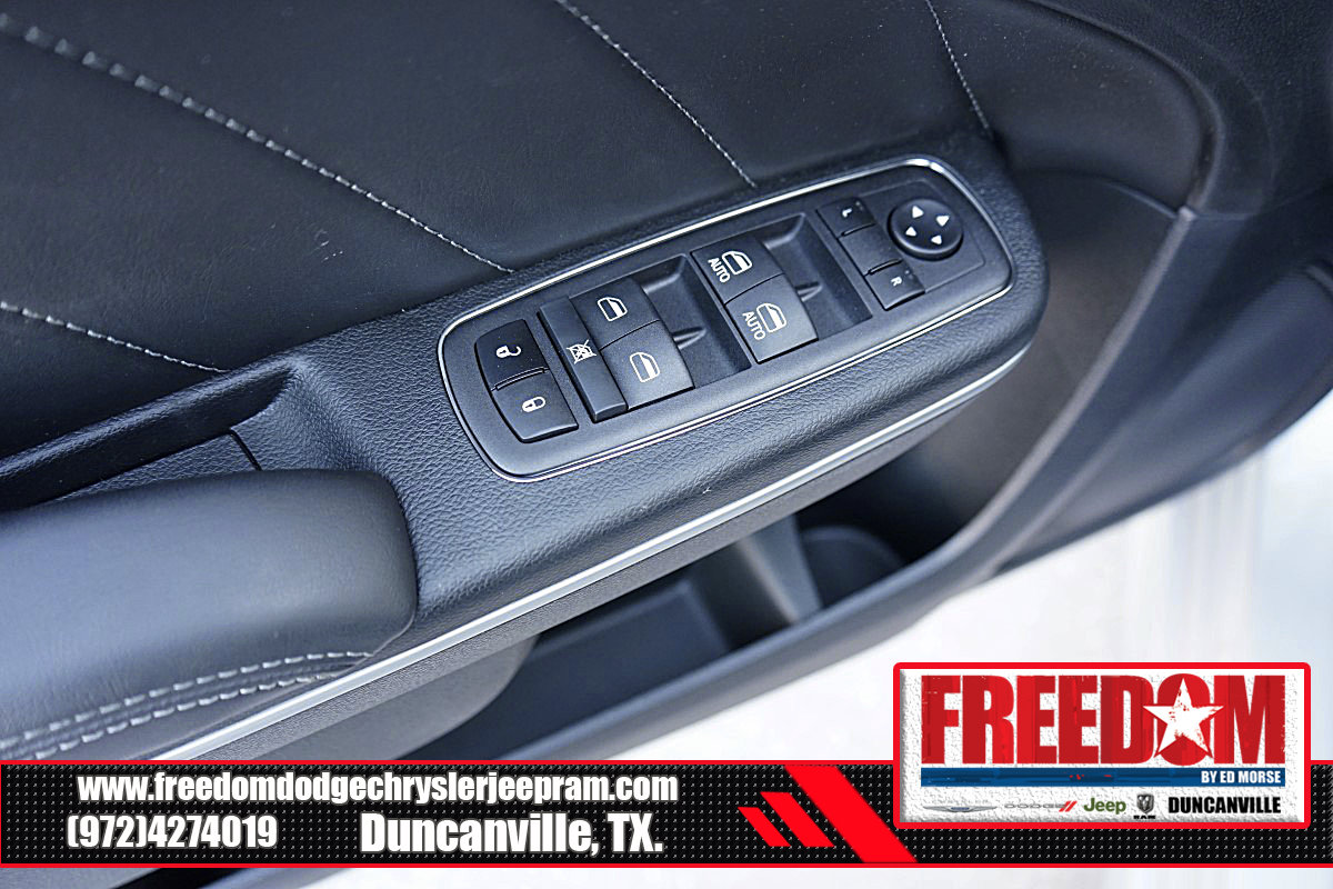 New 2023 Dodge Charger Scat Pack w/ Plus Group RWD image 40