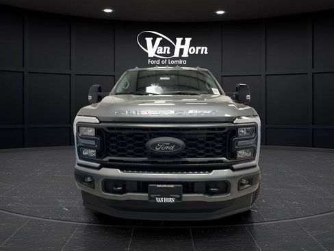 Used 2024 Ford F250 Lariat w/ Sport Appearance Package AWD/4WD image 8