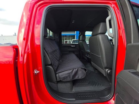 Used 2025 Chevrolet Silverado 2500 LT w/ Trail Boss Package image 18