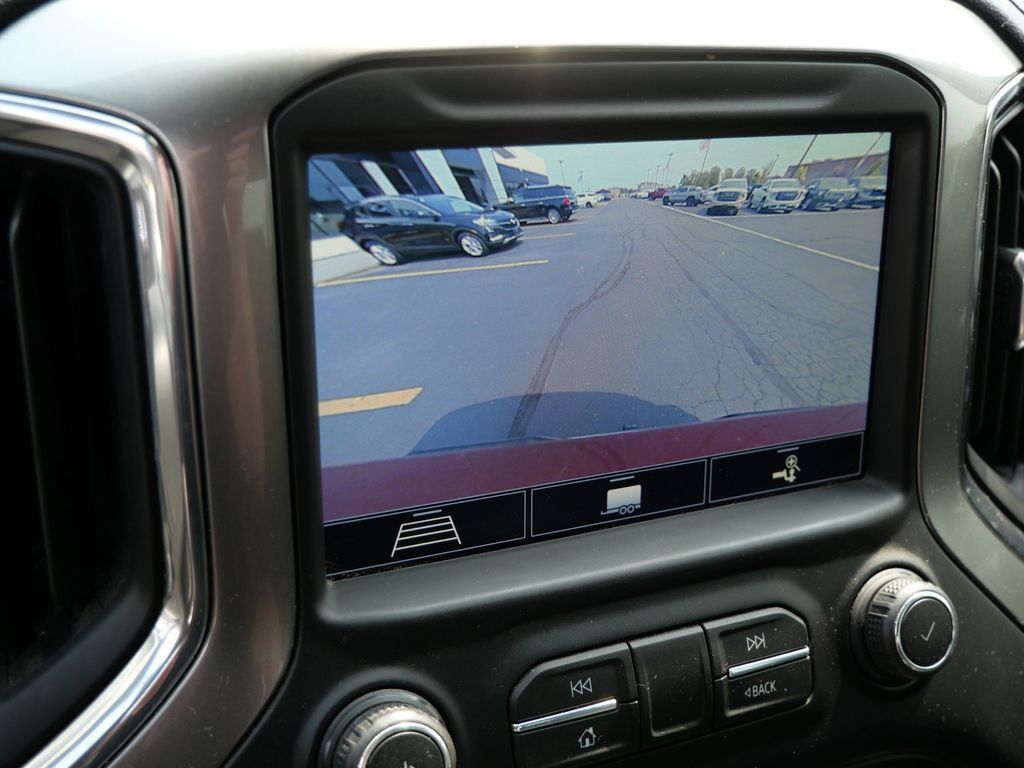 Used 2020 Chevrolet Silverado 1500 LTZ AWD/4WD image 34