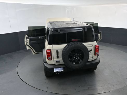 Used 2025 Ford Bronco Big Bend w/ Black Diamond Package AWD/4WD image 16