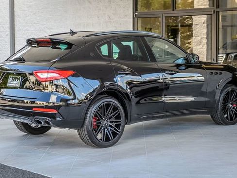 Used 2017 Maserati Levante LEVANTE - NAV - MOONROOF - BAC image 9